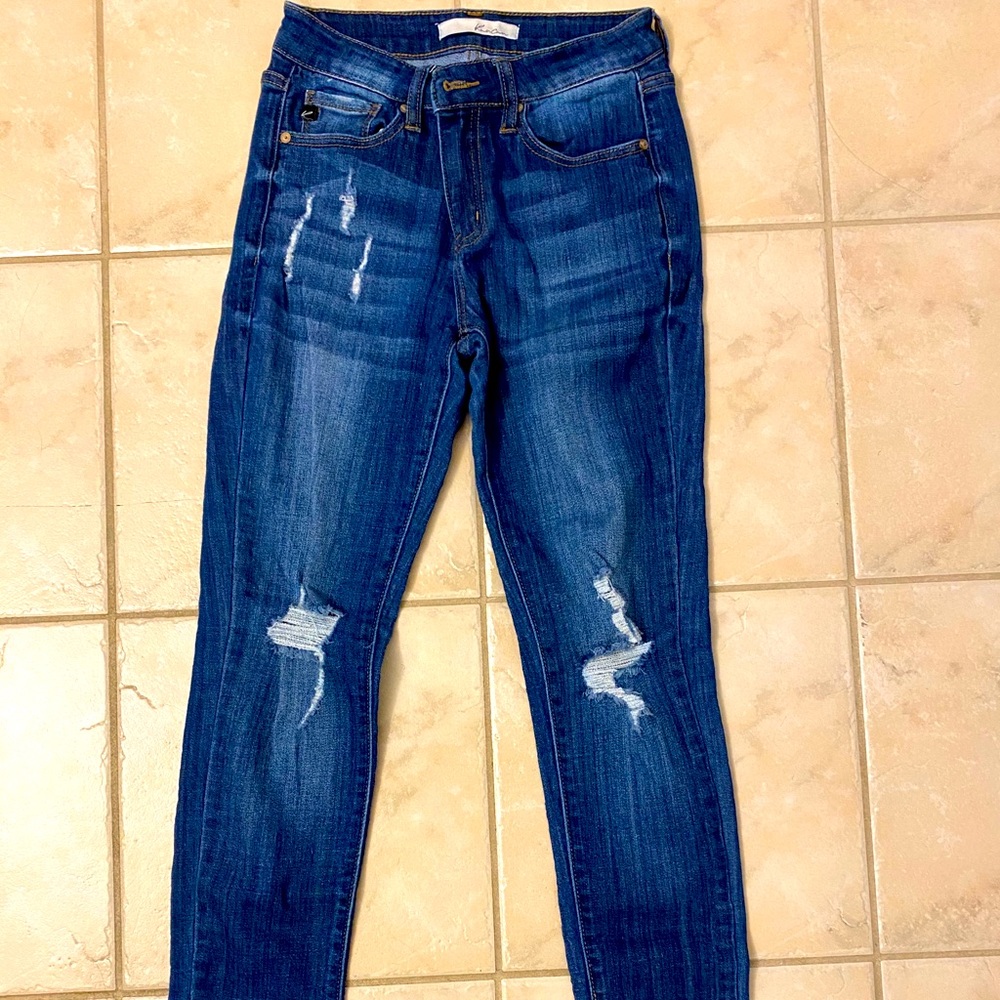 Kan Can Distressed Jeans
